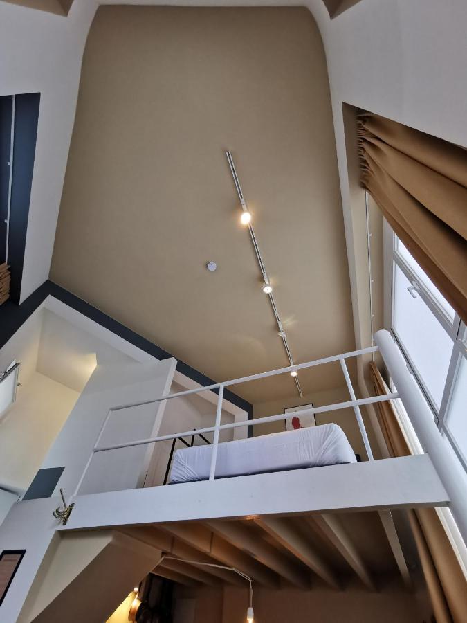 Shway - The Red With Pearls Apartman Antwerpen Kültér fotó