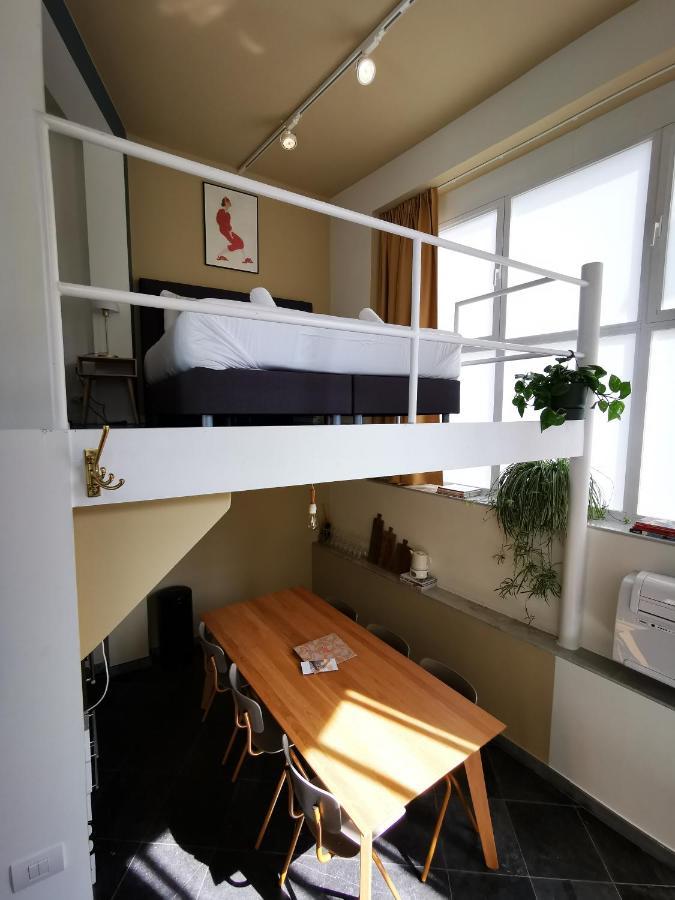 Shway - The Red With Pearls Apartman Antwerpen Kültér fotó